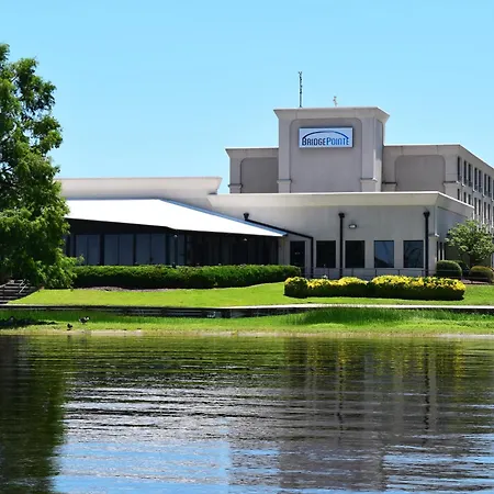 Bridgepointe Hotel & Marina